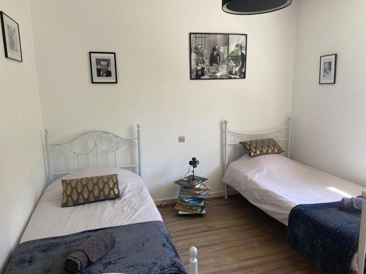 Villa 8 Personnes O Mes Anges Saint-Julien-en-Born Exteriör bild